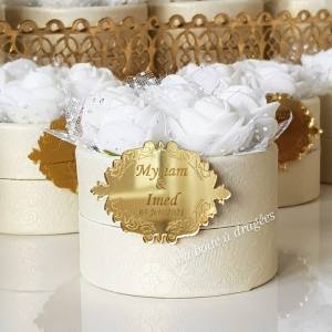 boite à dragées beige fleurie cadeau invité mariage